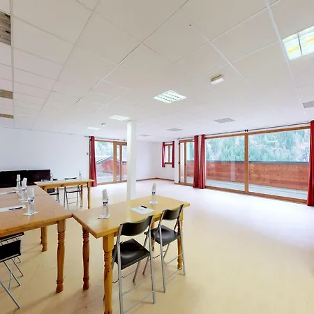 Appartement In With Pool & Sauna Access