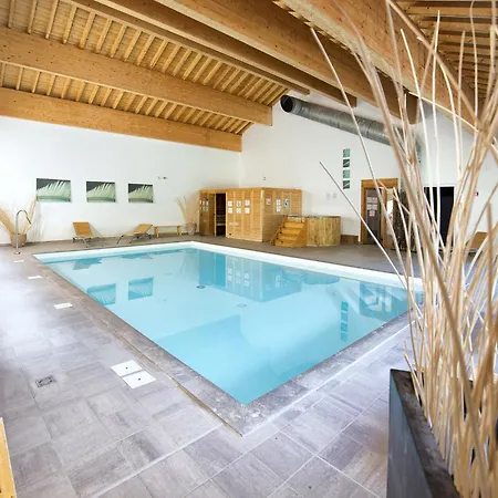 In With Pool & Sauna Access