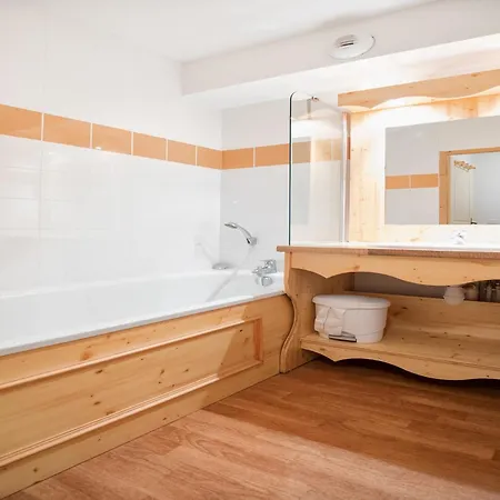 In With Pool & Sauna Access Appartement *