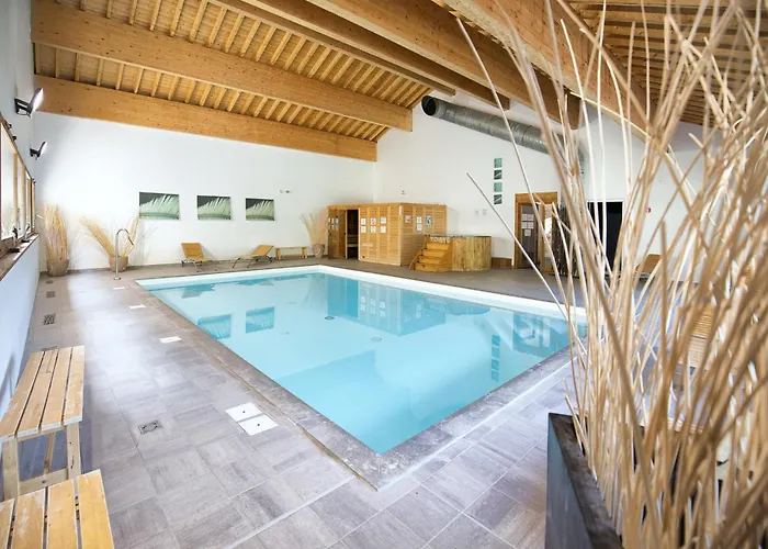 In With Pool & Sauna Access
